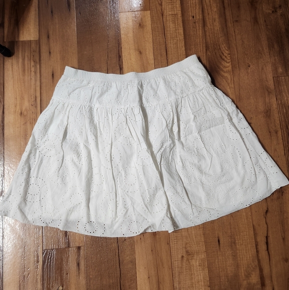 Old Navy White Pull On Skirt Size Large - Picture 5 of 5